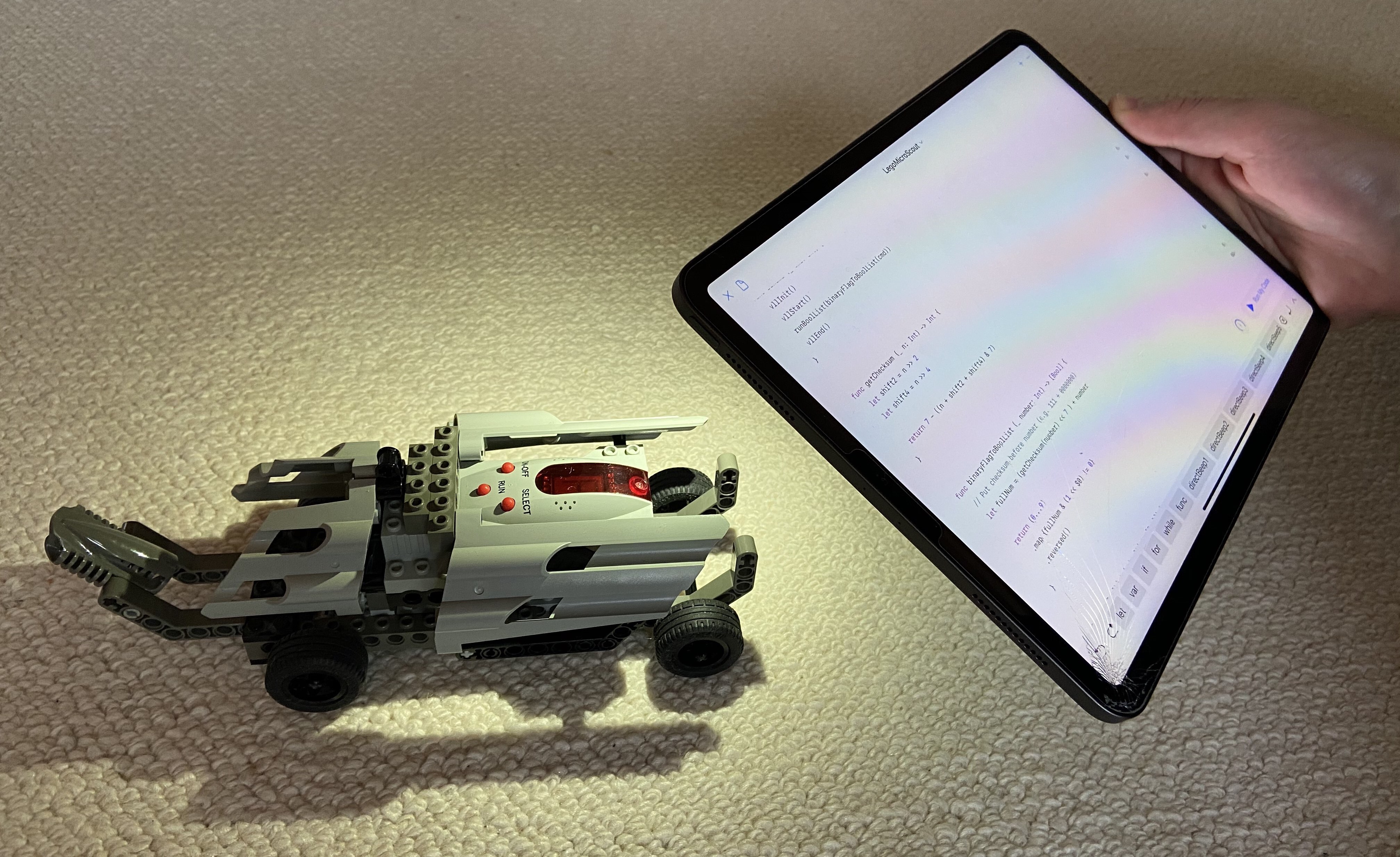 Programming a LEGO Micro Scout with an iPad